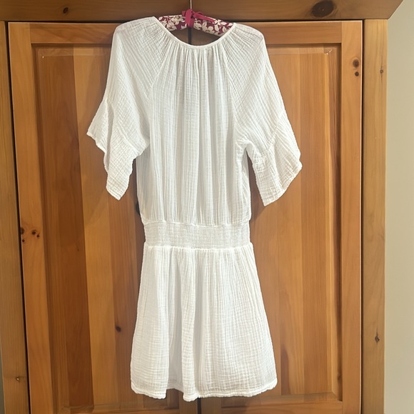 Michael Stars Katelyn white gauze dress.  Skirt is fully lined.  Size S NWOT - Picture 2 of 6